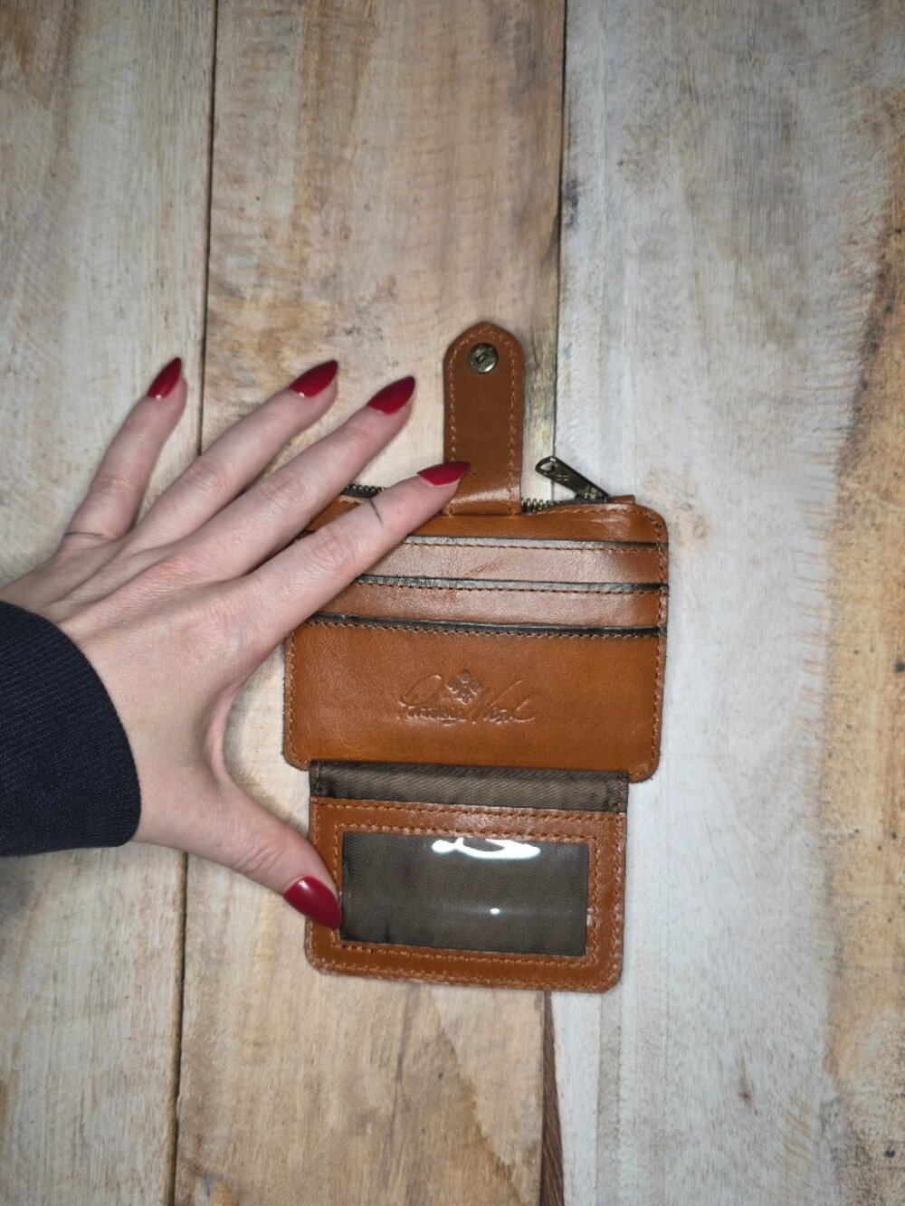 EUC Patricia Nash Cassis ID Wallet
